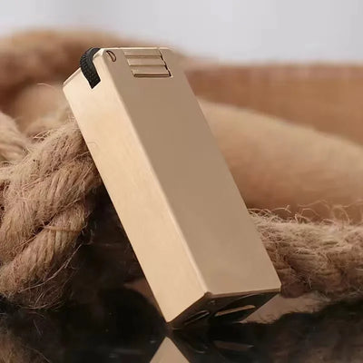 Vintage Heavy duty Trench Handmade Kerosene Lighter Brass Large Capacity Oil Tank Grinding Wheel Ignition Collection Lighters