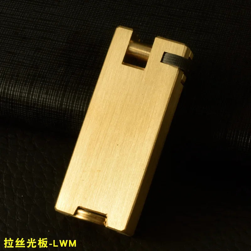 Vintage Heavy duty Trench Handmade Kerosene Lighter Brass Large Capacity Oil Tank Grinding Wheel Ignition Collection Lighters